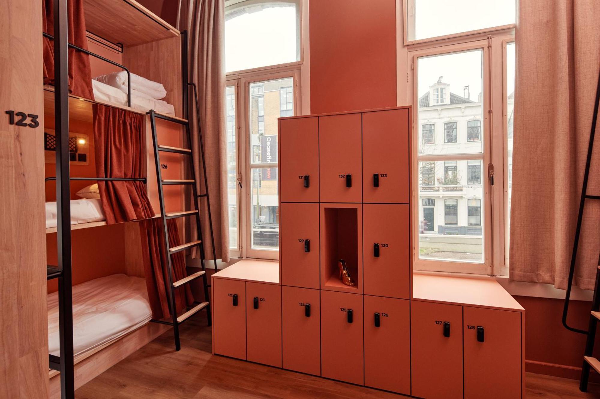 The Elephant Hostel Amsterdam Exterior photo